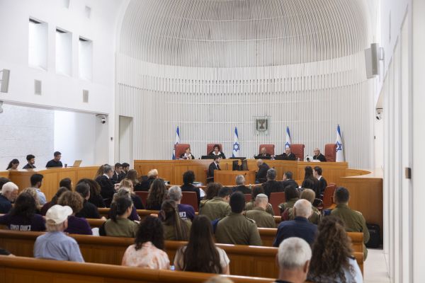 הדיון בבג"ץ בגיוס החרדים [צילום: חיים גולדברג/פלאש 90]