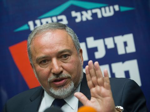 ליברמן. אי אפשר להירתע [צילום: מרים אלסטר/פלאש 90]