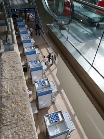 מעבדת הקורונה בנתב"ג [צילום: דוברות הכנסת]
