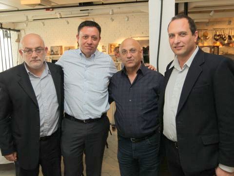אמיר גילת , רפי יהושע, אבי גבאי ויוני בן-מנחם [צילום: רפי דלויה]