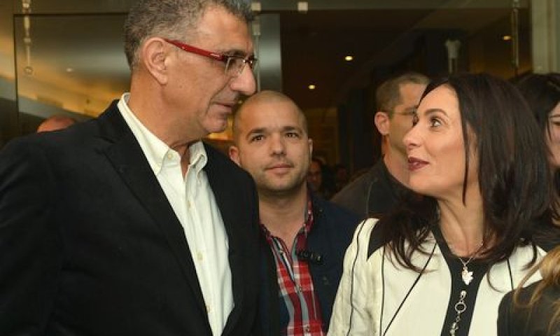 השרה רגב ויו"ר הצוות יוסי שרעבי [צילום: יח"צ]