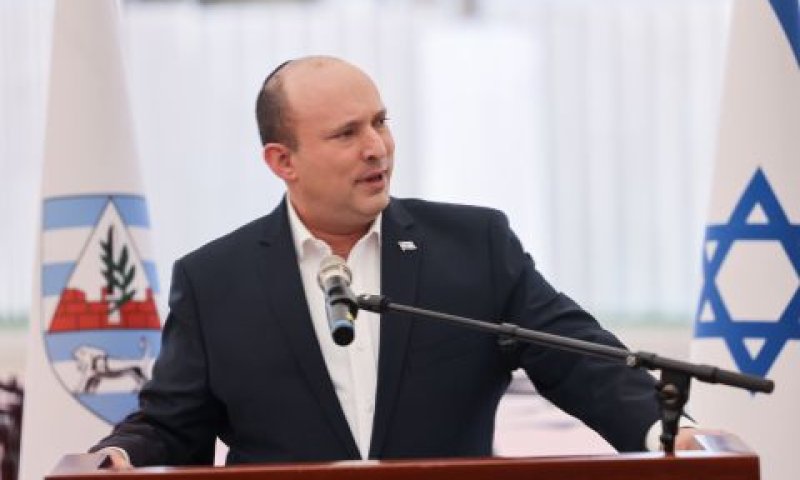 רה"מ בנט. "קריאת השכמה" [צילום: יונתן זינדל/פלאש 90]