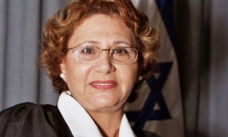 זוכוביצקי. מאוימת [צילום: בוצ&acute;צ&acute;ו]