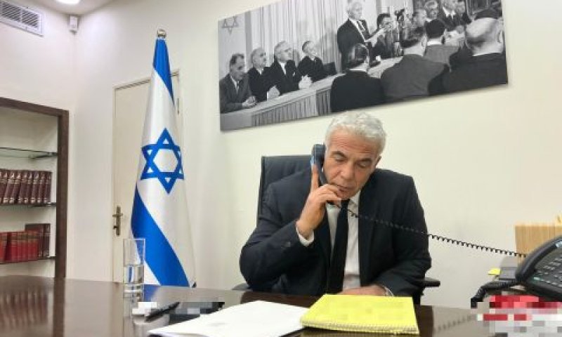 לפיד. התקשר לנתניהו