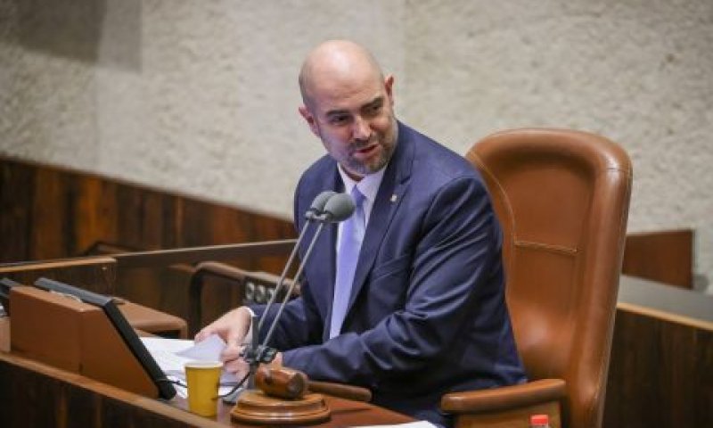 היו"ר אוחנה. יכריז על תחילת ההצבעה [צילום: נועם מושקוביץ/דוברות הכנסת]
