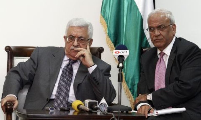 עריקאת ואבו מאזן [צילום: אורי לנז / פלאש 90]