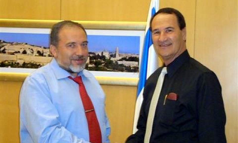 ברודי וליברמן. רצון טוב [צילום: משרד החוץ]