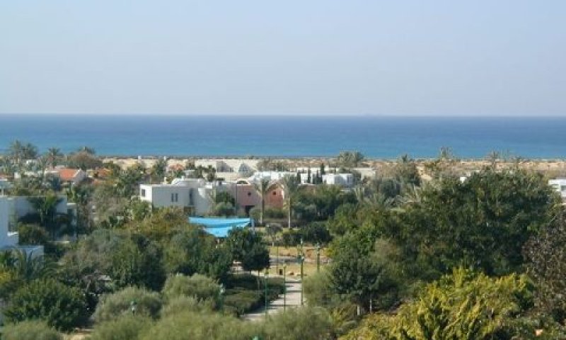 הבנייה הופסקה. קיסריה