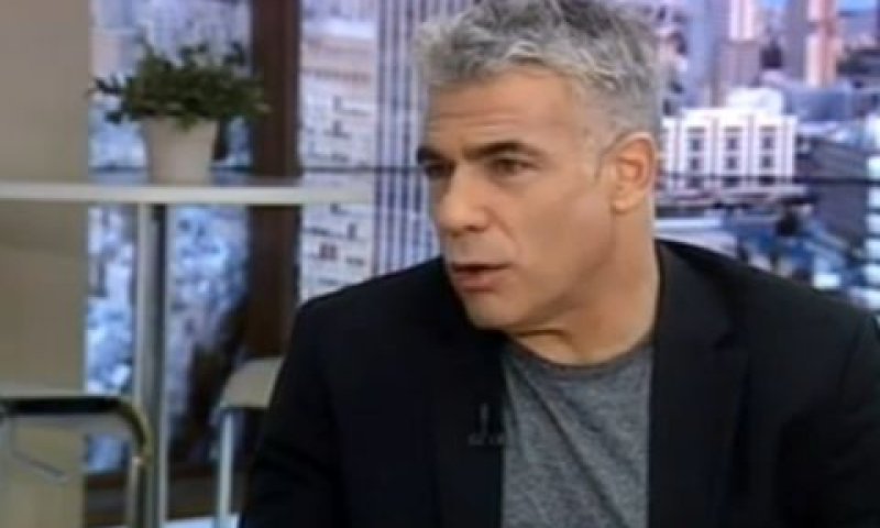 לפיד. זה לא בסדר להפוך לעניבה