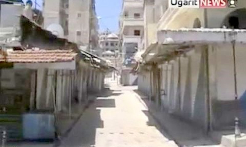 רחובותיה הריקים של ג'יסר א-שורור [צילום: צלם חובב]
