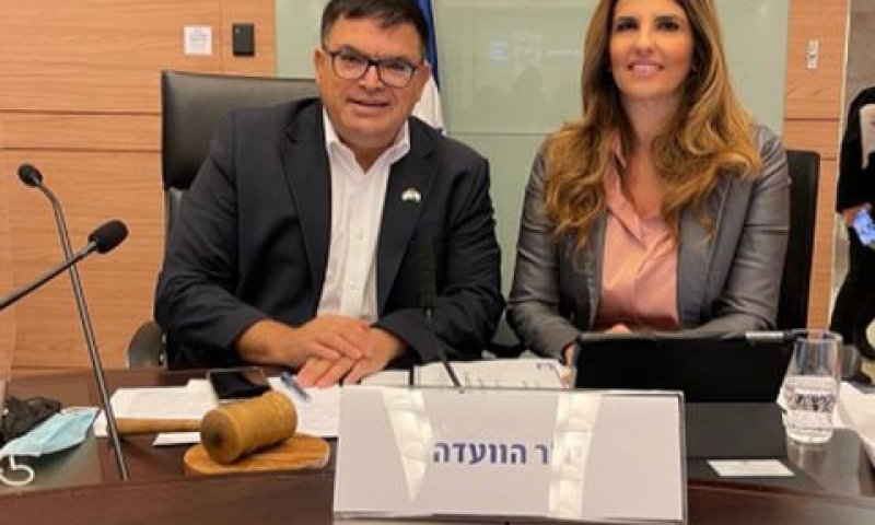 מגן-תלם וביטון. "קוצבים זמן לחוק הזה" [צילום: דוברות הכנסת]