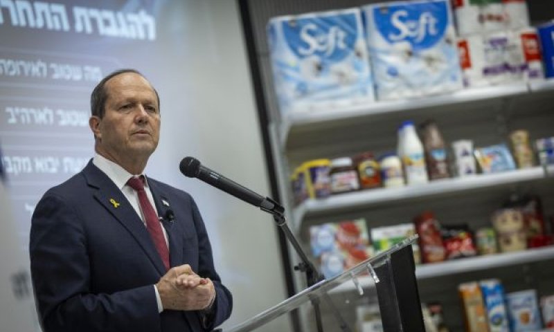 30% מוצרים בריאים ובלי אלכוהול [צילום: יונתן זינדל/פלאש 90]