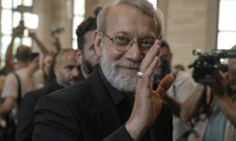 עלי לאריג׳ני. הברחות למדינות המפרץ [צילום: AP/Bilal Hussein]