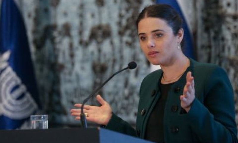 שקד. "השמאל עבר ללוחמת משפט" [צילום: יוסי זמיר, פלאש 90]