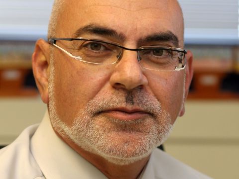 המנכ"ל משה רוזנבלום [יח"צ]
