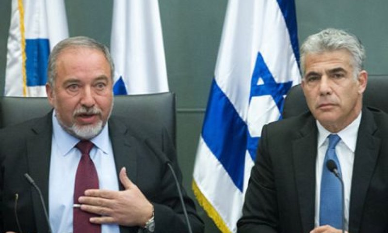 לפיד וליברמן. עניין טנכי [צילום: מרים אלסטר/פלאש 90]
