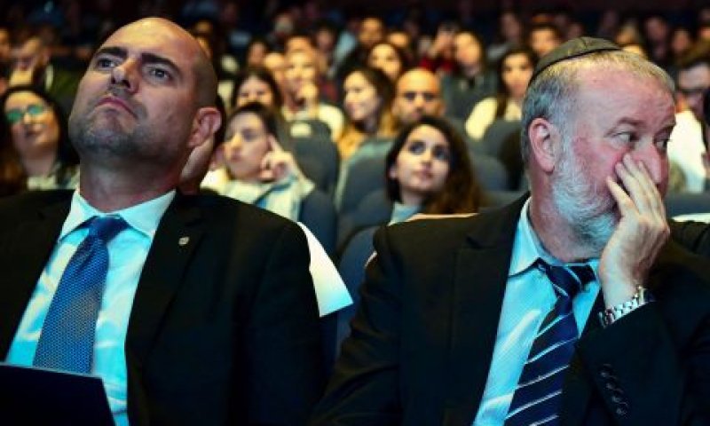 אוחנה ומנדלבליט. המאבק נמשך [צילום: פלאש 90]