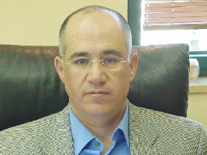 בועז יונה, בעלי חפציבה