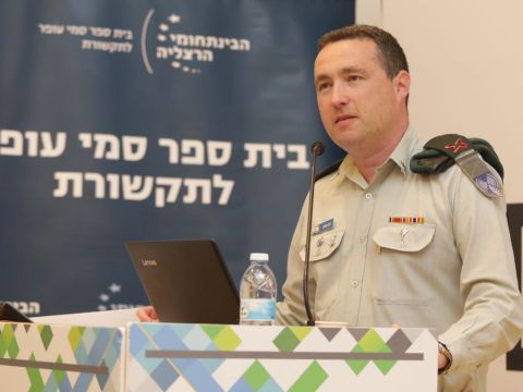 תא"ל מנליס. אין תאריך יעד [צילום: יח"צ]