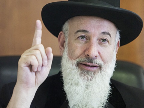 מצגר. חשדות חמורים [צילום: פלאש 90]