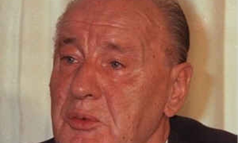 יאנוש קאדר [צילום: AP]