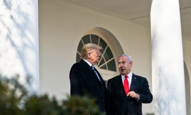 נתניהו וטראמפ. שלב הגלולה המרה? [צילום: אוון ווצ'י/AP]