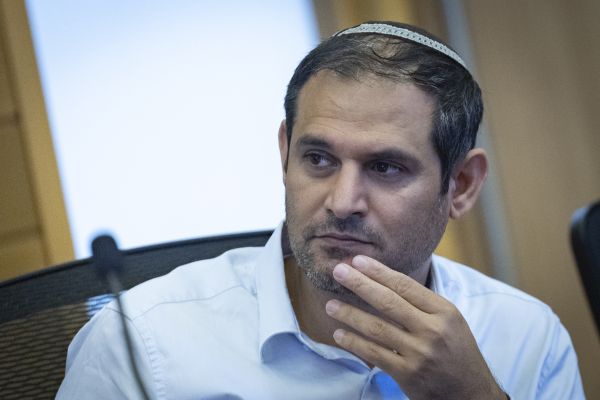 ג'ומעה. לא ישן בלילה [צילום: יונתן זינדל/פלאש 90]