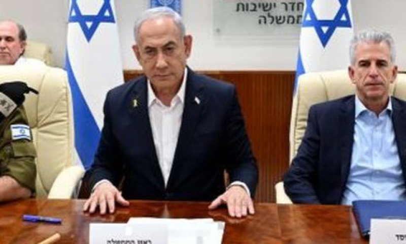 דיון בטחוני. נתניהו עם ראשי מערכת הבטחון [צילום: אבי אוחיון, לע"מ]
