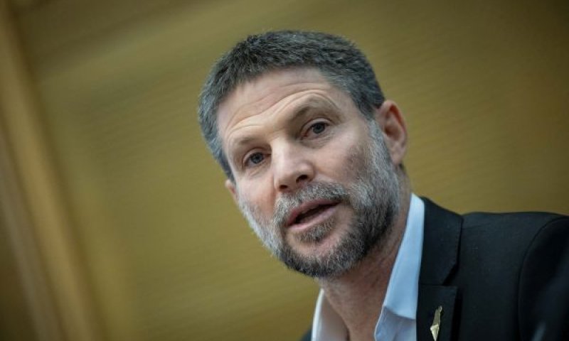 סמוטריץ'. חפשו את החפרפרת בכל בית כנסת [צילום: יונתן זינדל/פלאש 90]