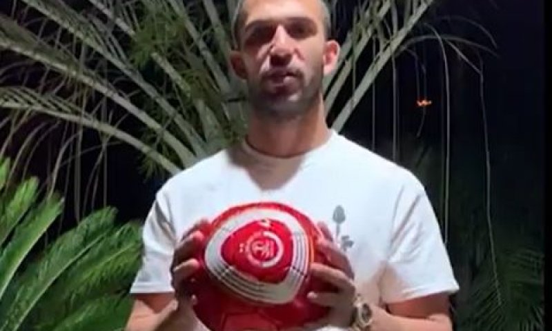אוראל דגני, הפועל ת"א משתתף בסרטון [צילום: מסך]
