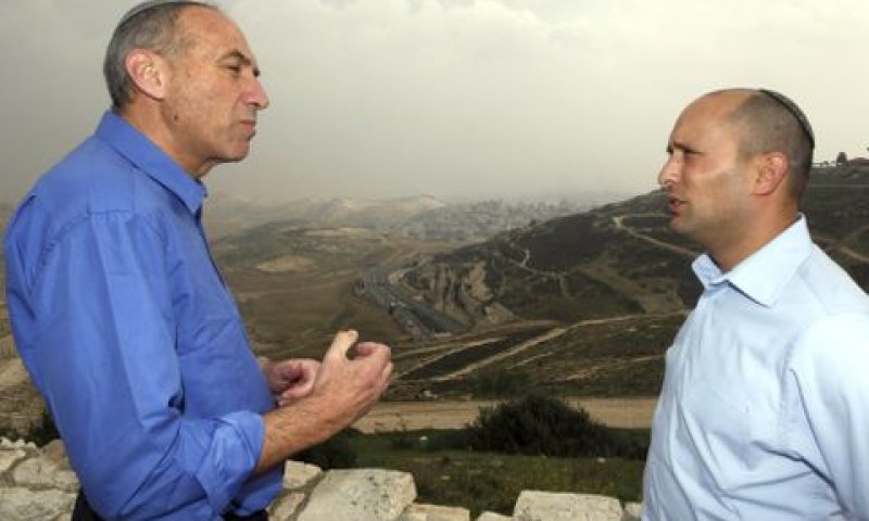 נפתלי בנט מוטי יוגב. בימים אחרים [צילום: פלאש 90]