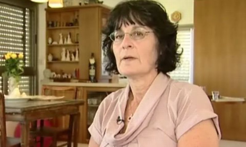 אלף. מנהלת טובה מאשר לדור [צילום: מן הטלוויזיה]