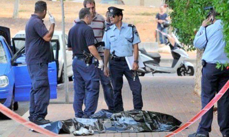 גופתו של גנב הרכב שפרץ לרכבה של נאוה שילר [צילום: פלאש 90]
