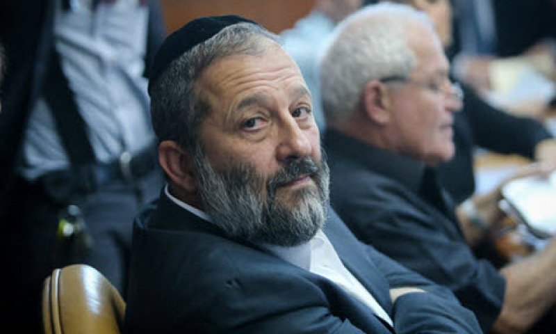 דרעי. למען השקופים [צילום: אלכס קולומויסקי/פלאש 90]