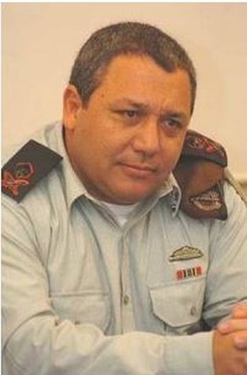איזנקוט. לא ענה לשאלת החוקר