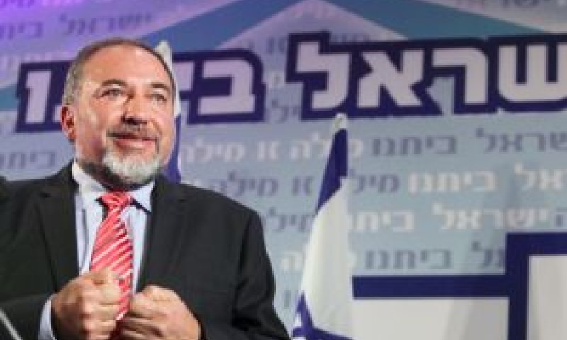 ליברמן. חקירה ארוכה [צילום: פלאש 90]