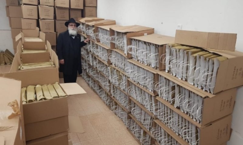 90 אלף מארזי מצות ויין נשלחו במשך חודשים אל רחבי העולם [צילום: בתי חב"ד]