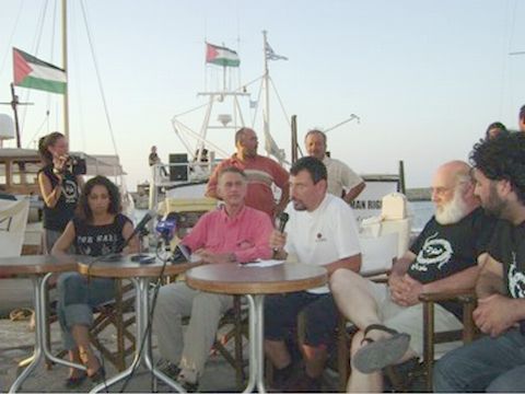 פעילי השמאל מתכוננים למסע לעזה