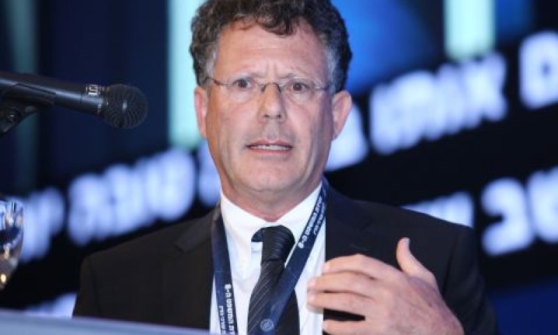 עמית. "כיבוד הדדי" [צילום: דרור סיתהכל, לשכת עוה"ד]