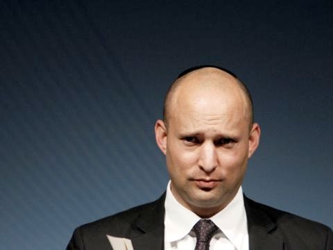 בנט. צניעותו שובת לב [צילום: פלאש 90]
