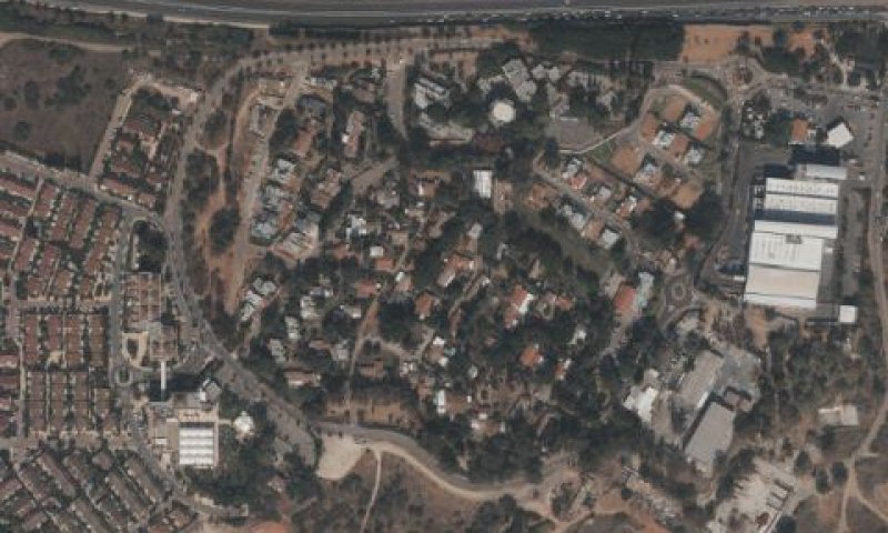 תל יצחק. הקרקע עברה מיד ליד [צילום: המרכז למיפוי ישראל]