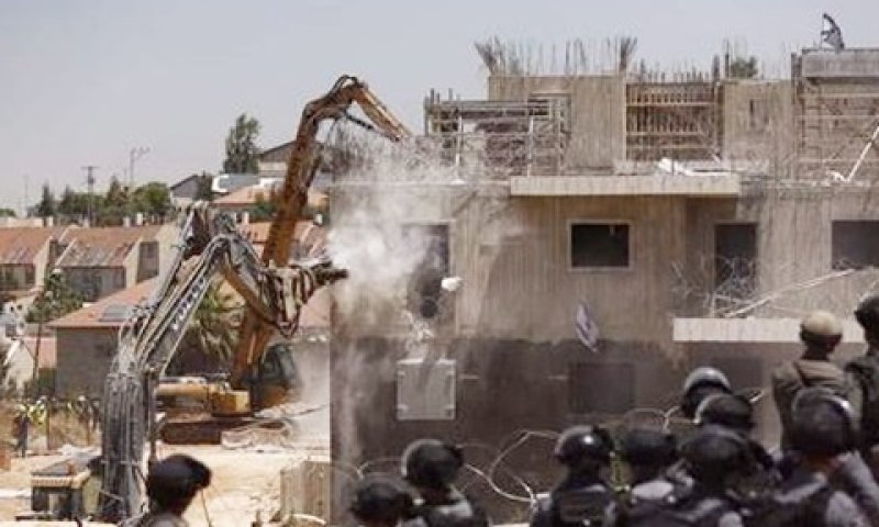הריסת בתי דריינוף [צילום: יונתן זינדל, פלאש 90]