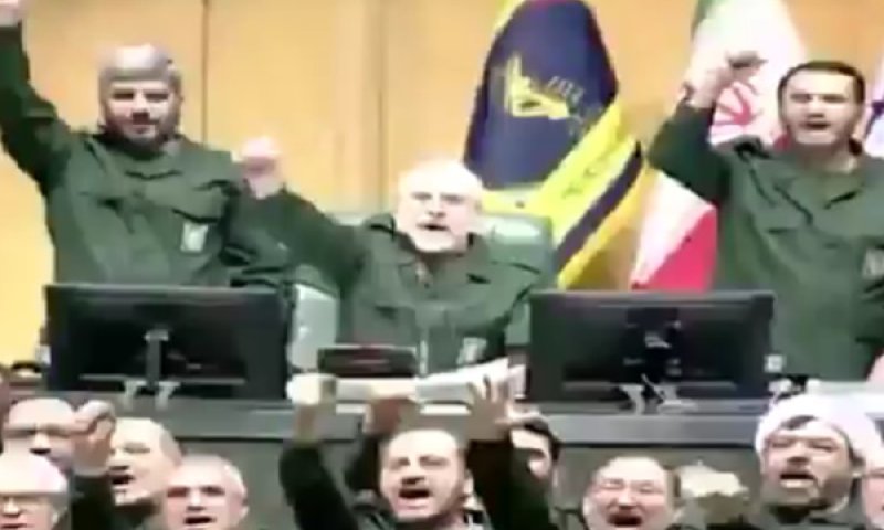 חברי הפרלמנט האירני - מחאה מאורגנת [צילום: שימוש לפי סעיף 27א]