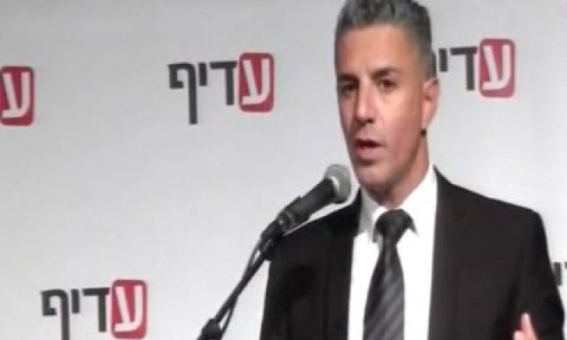 פנסו.15,000 שקל בחודש לדירה [צילום: מן הטלוויזיה]