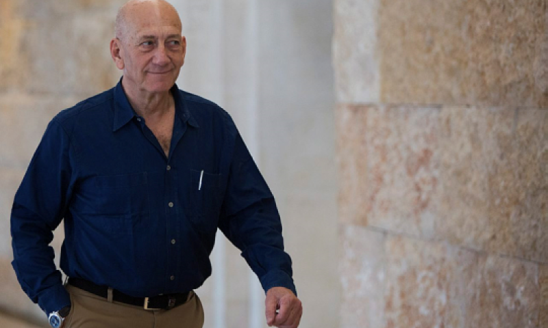 אולמרט בעליון. עיכוב [צילום: פלאש 90]