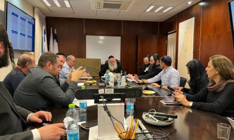 [צילום: תקשורת השר]