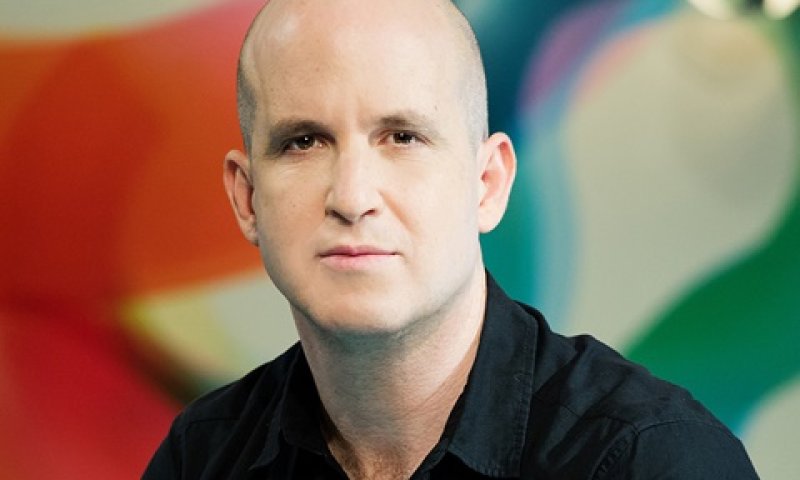 קובלנץ. "כתב וערך עם שותפי סוד" [צילום: איה אפרים]