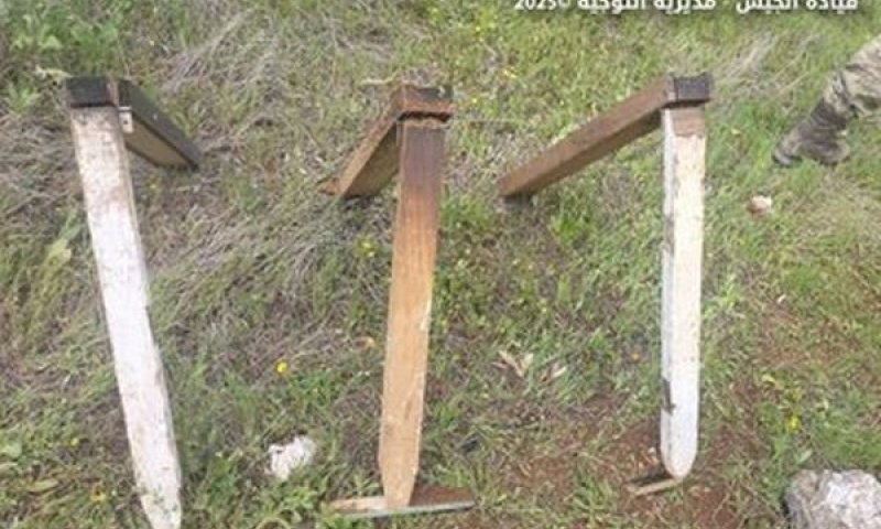 שלושת המשגרים מהם נורו הרקטות לעבר מטולה [צילום: צבא לבנון]