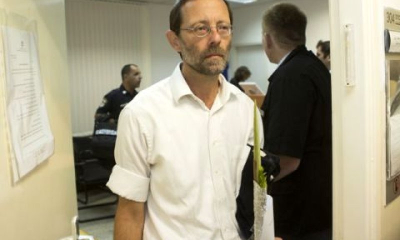 פייגלין. מתפלל רק בלב [צילום: פלאש 90]