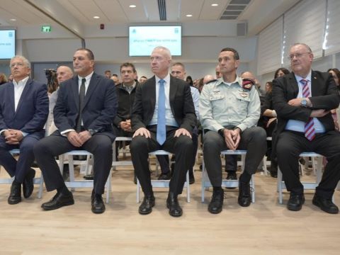 [צילום: אריאל חרמוני, משרד הביטחון]